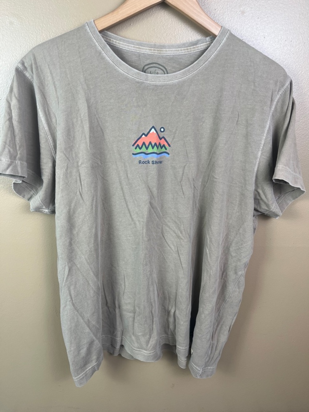 Life is Good Women's XLRock Show Graphic Tee